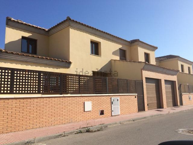 Chalet, Pedro Muñoz