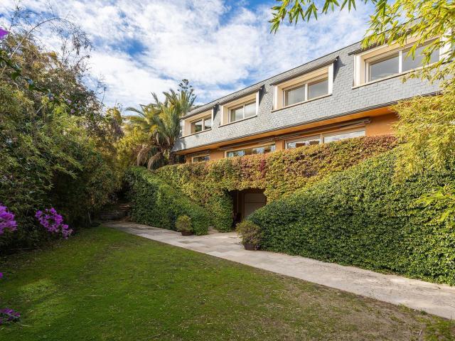Chalet, Pedralbes, Barcelona