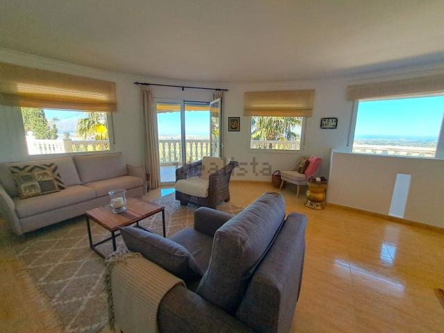 Chalet, Pedreguer
