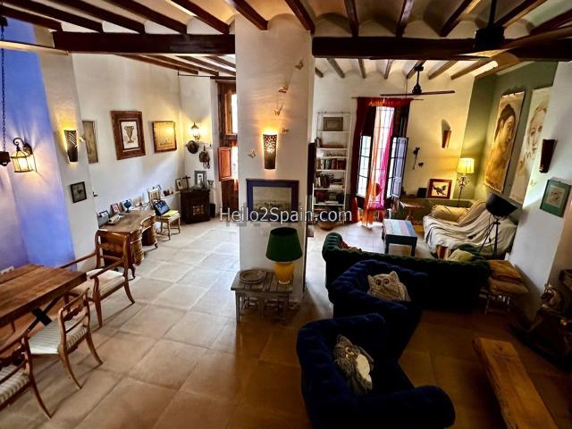 Chalet, Pego