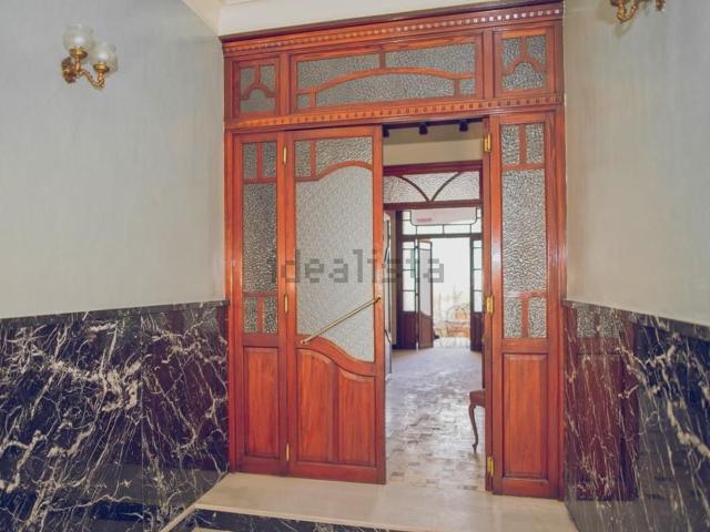 Chalet, Pego