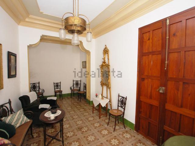 Chalet, Pego