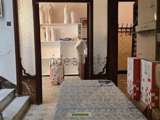 Chalet, Pego