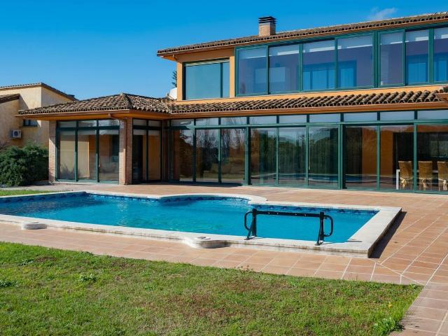 Chalet, Peralada