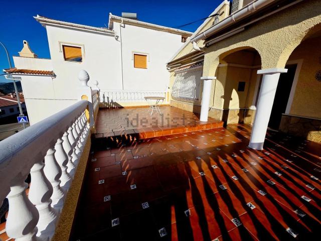 Chalet, Periana