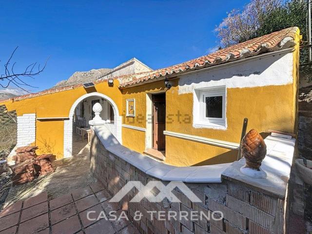 Chalet, Periana