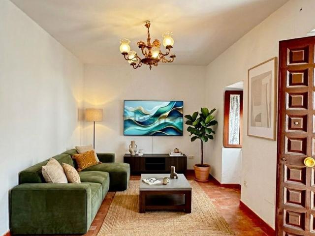 Chalet, Periana