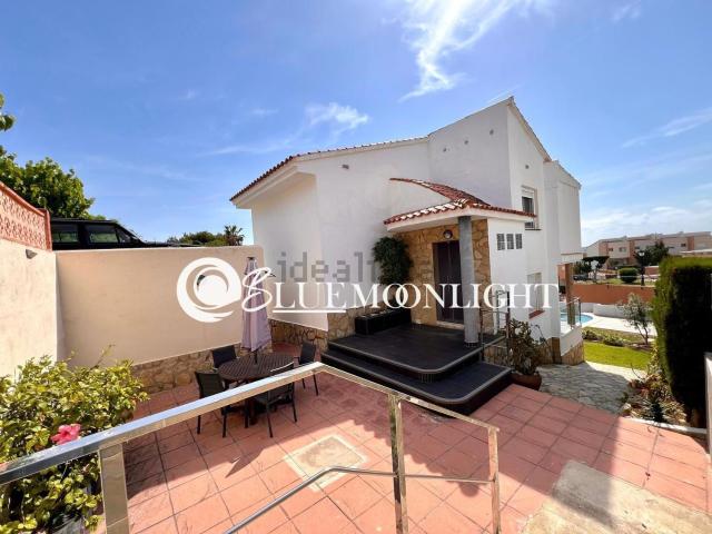 Chalet, Peñíscola