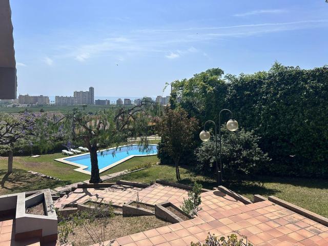 Chalet, Peñíscola