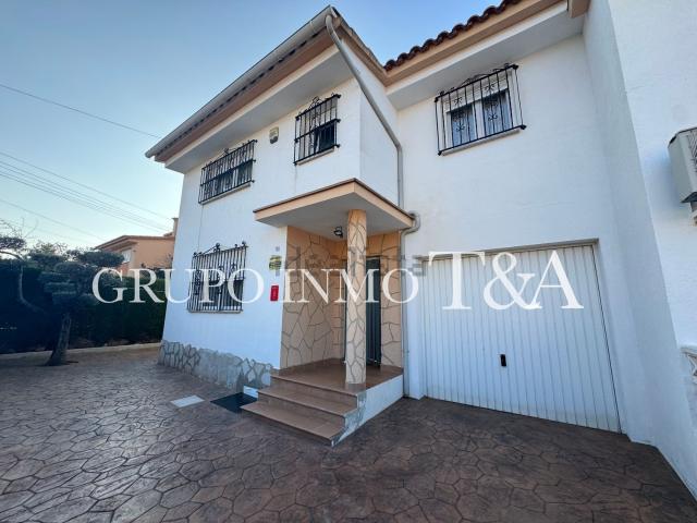 Chalet, Peñíscola