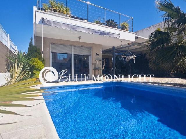 Chalet, Peñíscola