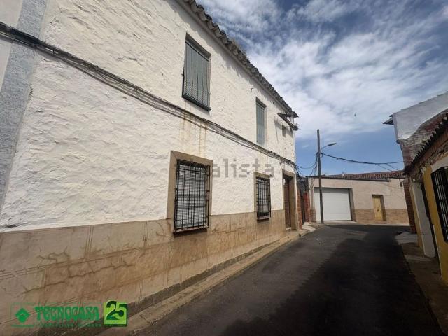 Chalet, Piedrabuena