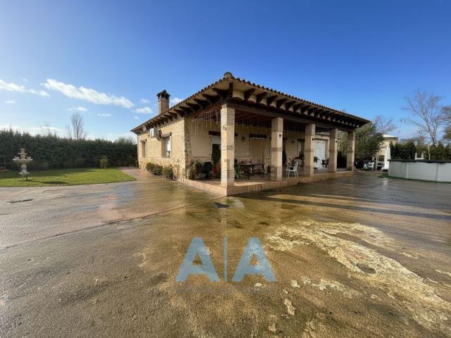 Chalet, Piedrabuena