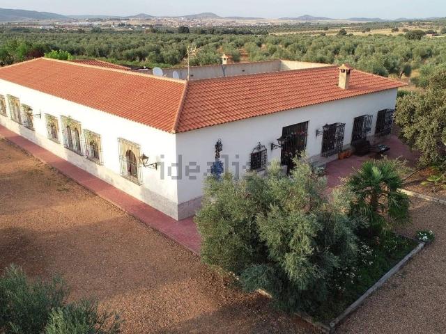 Chalet, Piedrabuena