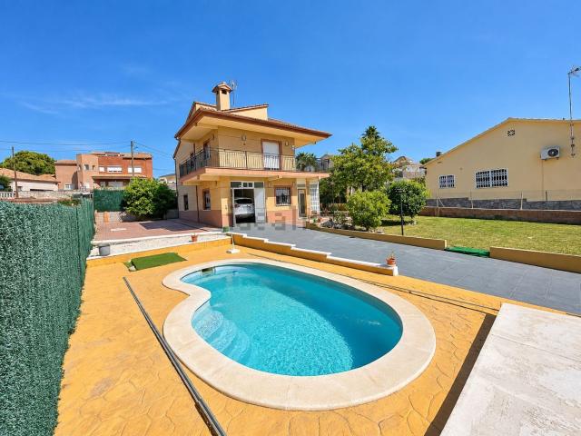 Chalet, Piera