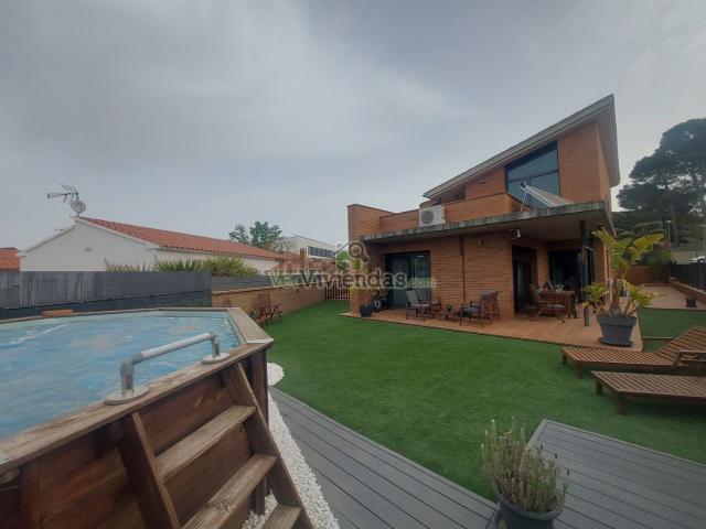 Chalet, Piera