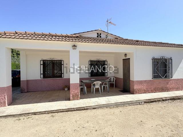 Chalet, Piera