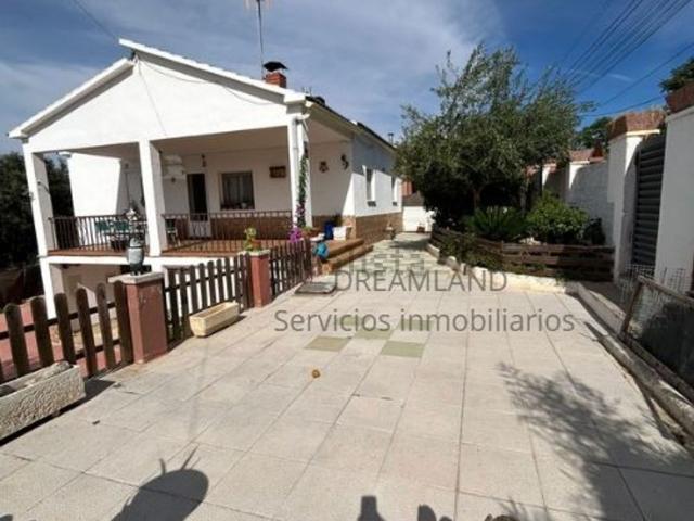Chalet, Piera