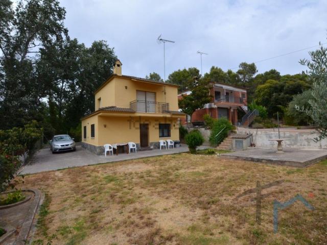 Chalet, Piera