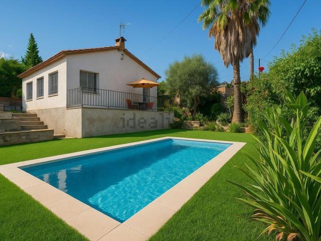 Chalet, Piera