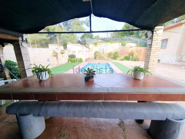 Chalet, Piera