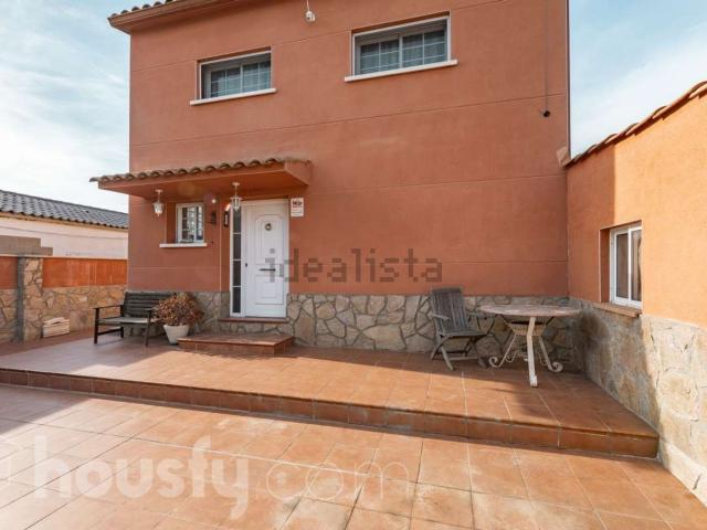Chalet, Piera