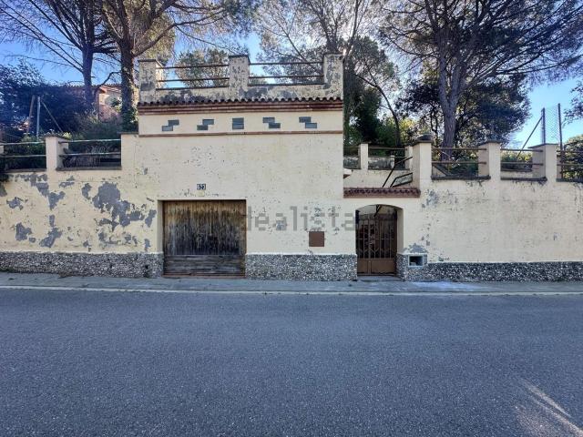 Chalet, Piera