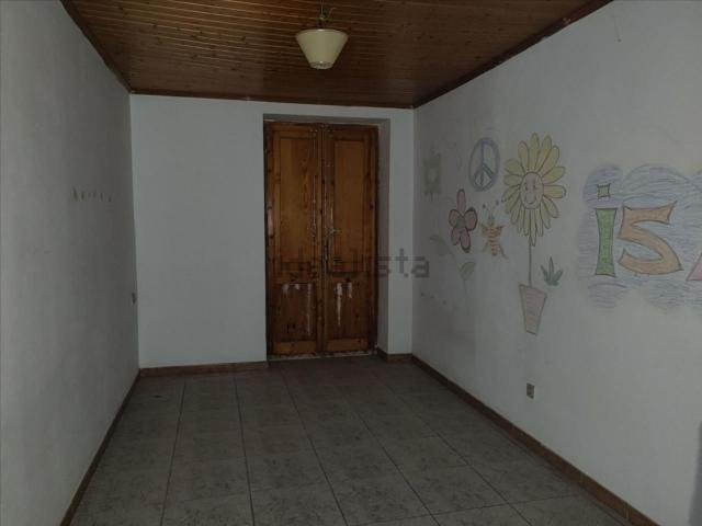Chalet, Piera