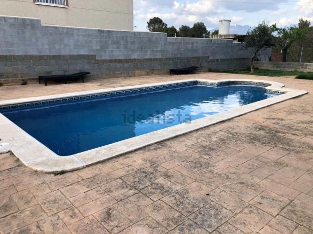 Chalet, Piera
