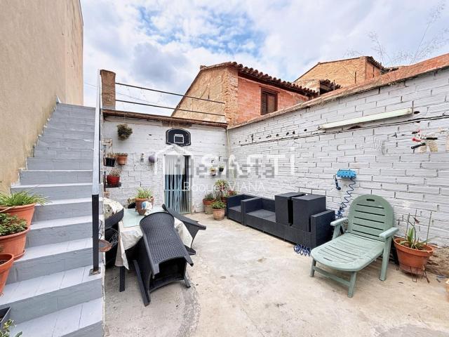 Chalet, Piera
