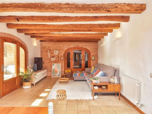 Chalet, Piera