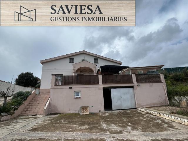 Chalet, Piera