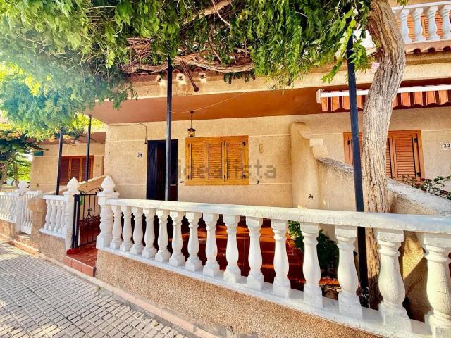 Chalet, Pilar de la Horadada