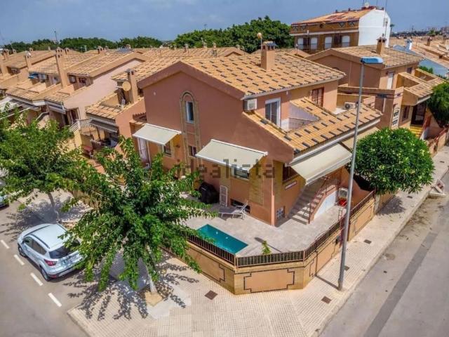 Chalet, Pilar de la Horadada