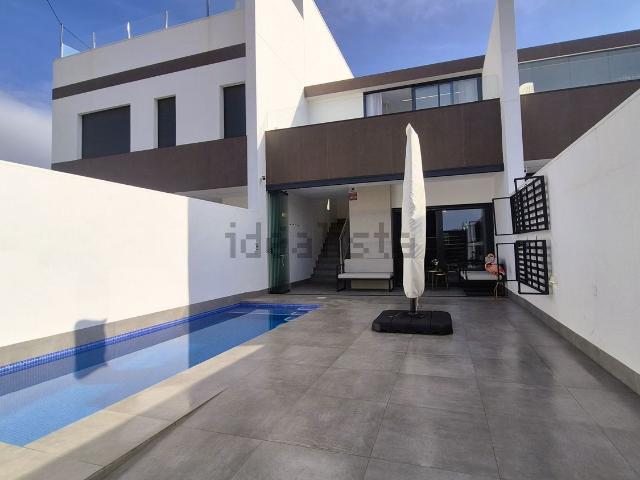 Chalet, Pilar de la Horadada