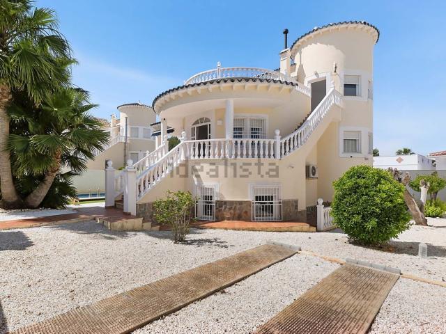 Chalet, Pilar de la Horadada