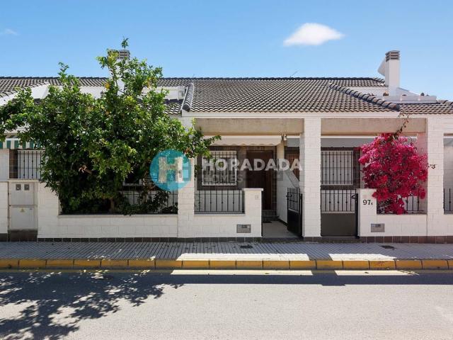 Chalet, Pilar de la Horadada