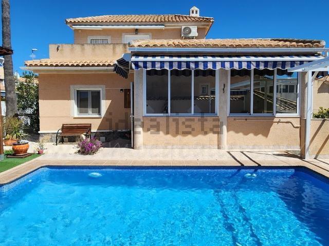 Chalet, Pilar de la Horadada