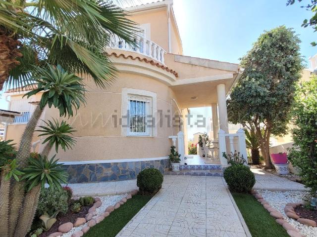 Chalet, Pilar de la Horadada