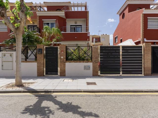 Chalet, Pilar de la Horadada