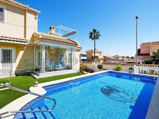 Chalet, Pilar de la Horadada