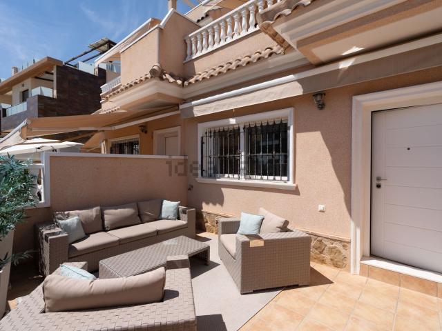 Chalet, Pilar de la Horadada