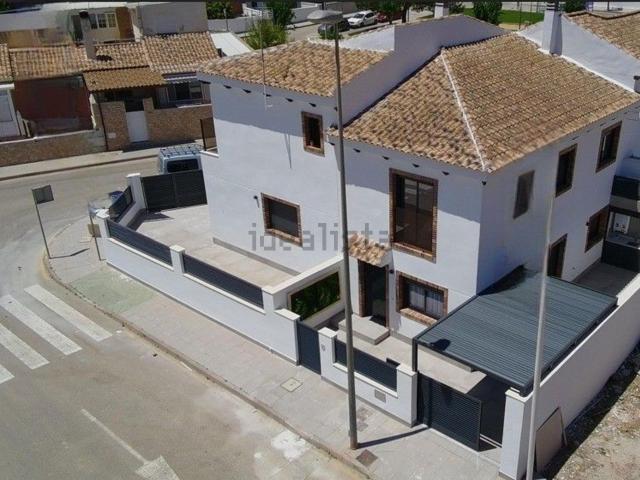 Chalet, Pilar de la Horadada
