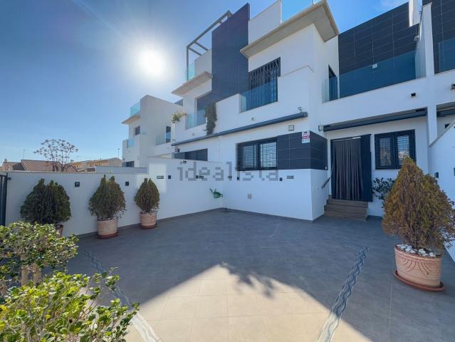 Chalet, Pilar de la Horadada