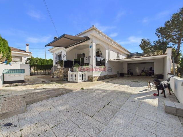 Chalet, Pilar de la Horadada