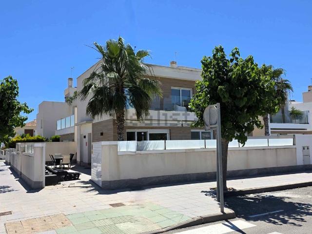 Chalet, Pilar de la Horadada