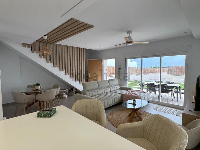 Chalet, Pilar de la Horadada