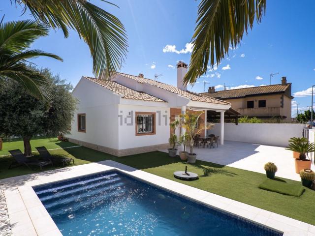 Chalet, Pilar de la Horadada