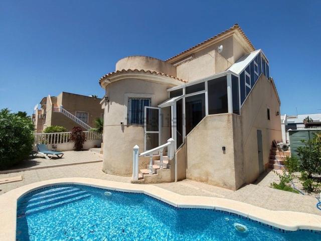Chalet, Pilar de la Horadada