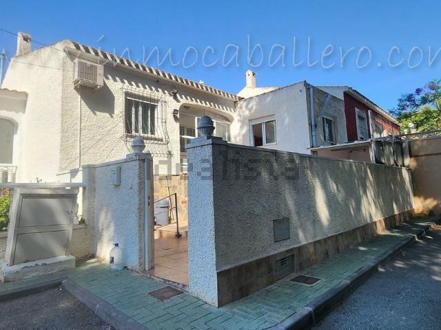 Chalet, Pilar de la Horadada